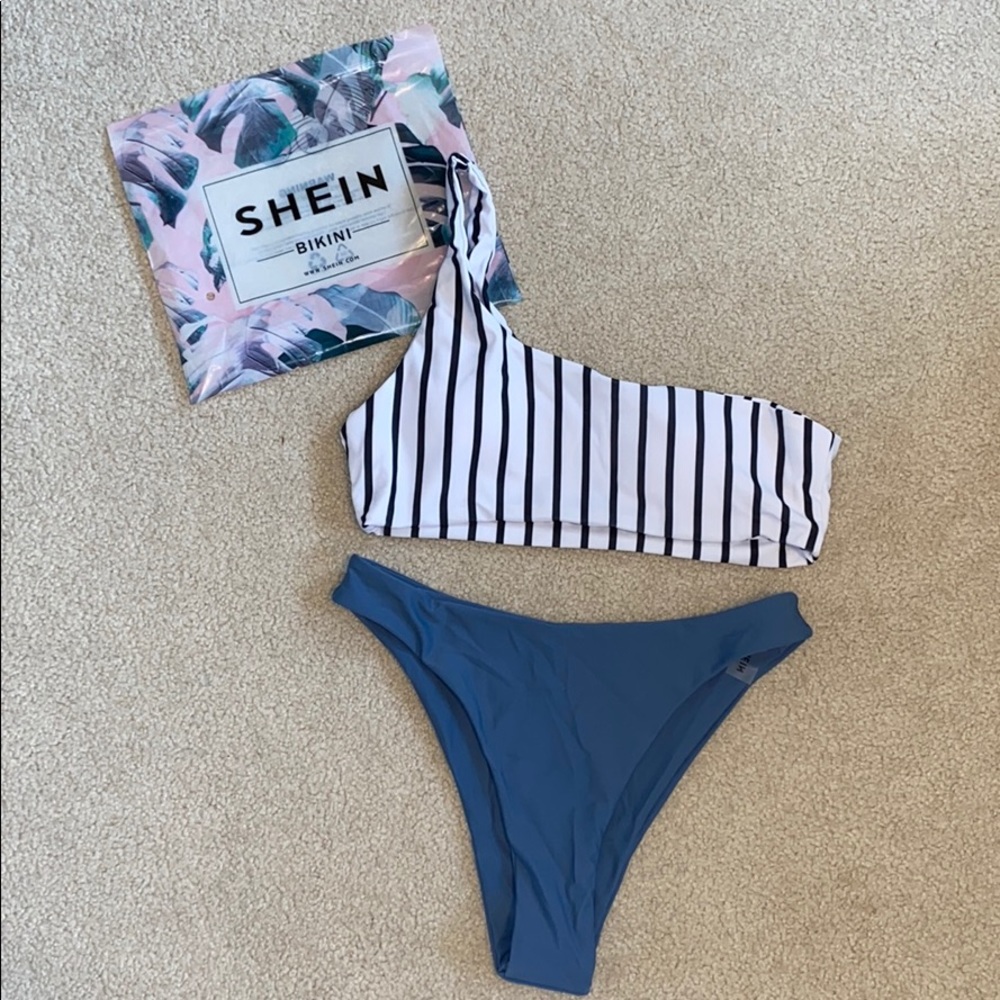 Striped One Shoulder Bikini Set
